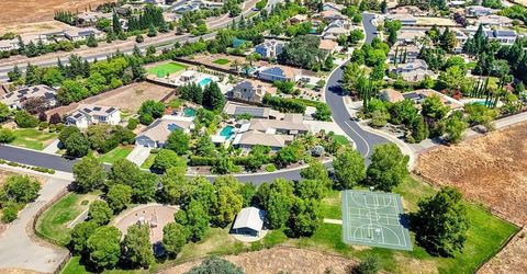 4481 Springhill Dr, Roseville, CA 95747 Photo
