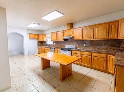 8088 Kammerer Rd, Elk Grove, CA 95757 Photo