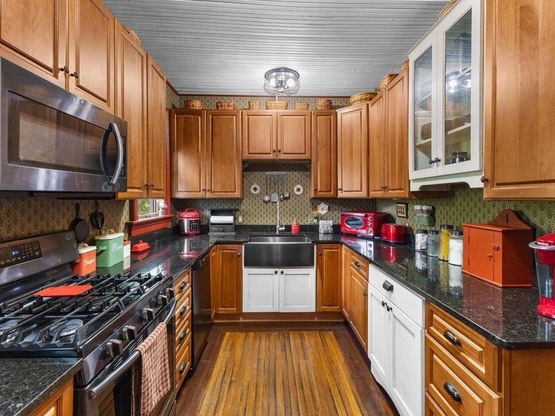 194 S Hartford Avenue, Centerburg, OH 43011 Photo 6
