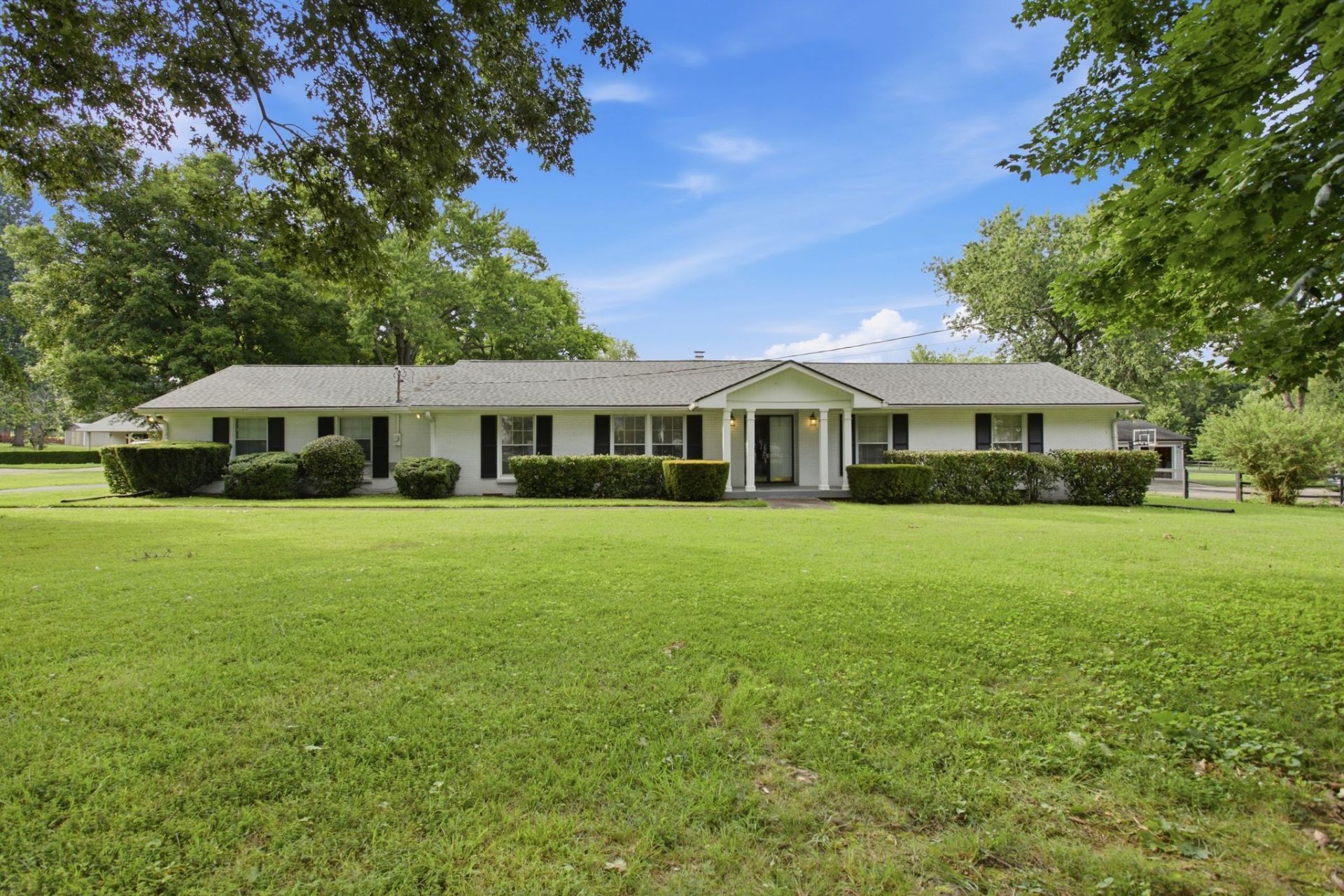 223 Old Peytonsville Road, Franklin, TN 37064 Main Photo