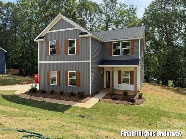 314 North Street , Dallas, NC 28034