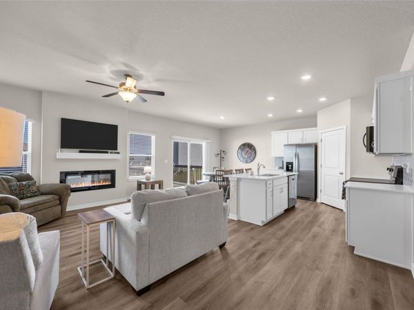 3325 Craven Drive , Coralville, IA 52241