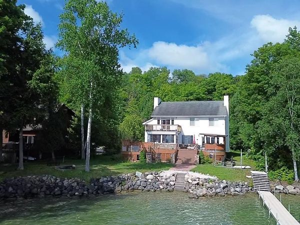9276 Elk Lake Trail, Williamsburg, MI 49690