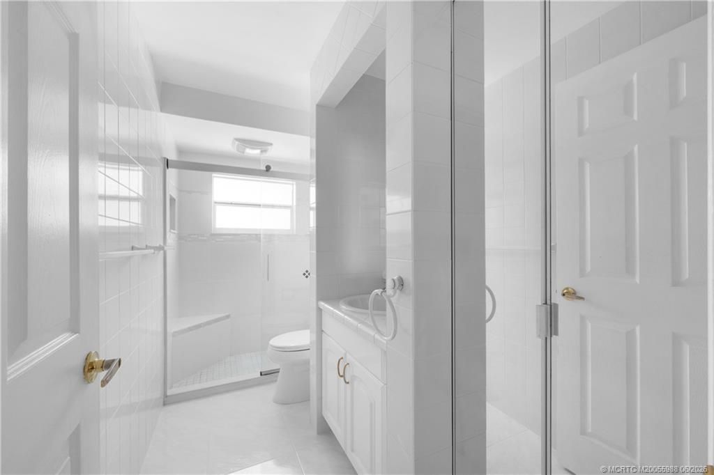 1670 SE Madison Street , Stuart, FL 34997 Photo
