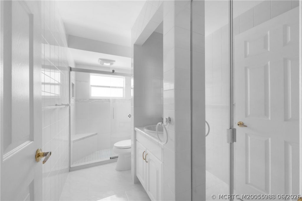1670 SE Madison Street, Stuart, FL 34997 Photo