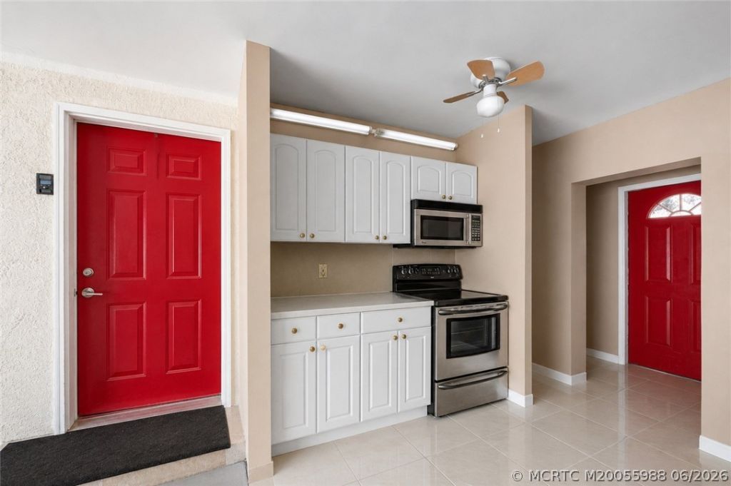 1670 SE Madison Street, Stuart, FL 34997 Photo