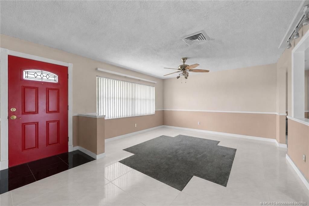 1670 SE Madison Street , Stuart, FL 34997 Photo