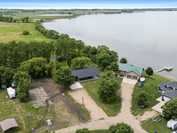 240 Francis Rd, De Smet, SD 57231