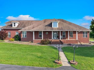 670 Burchfield Road Dandridge, TN 37725