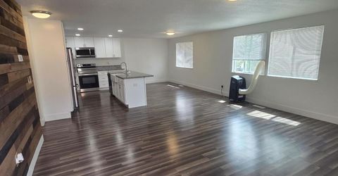 1055 Tudor Court, Reno, NV 89503 Photo