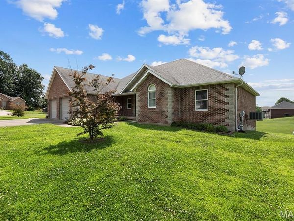 429 Diana Street, Jackson, MO 63755