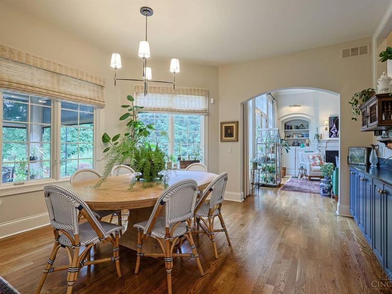 8126 Deer Path Lane, Sycamore Township, OH 45243 Photo 18