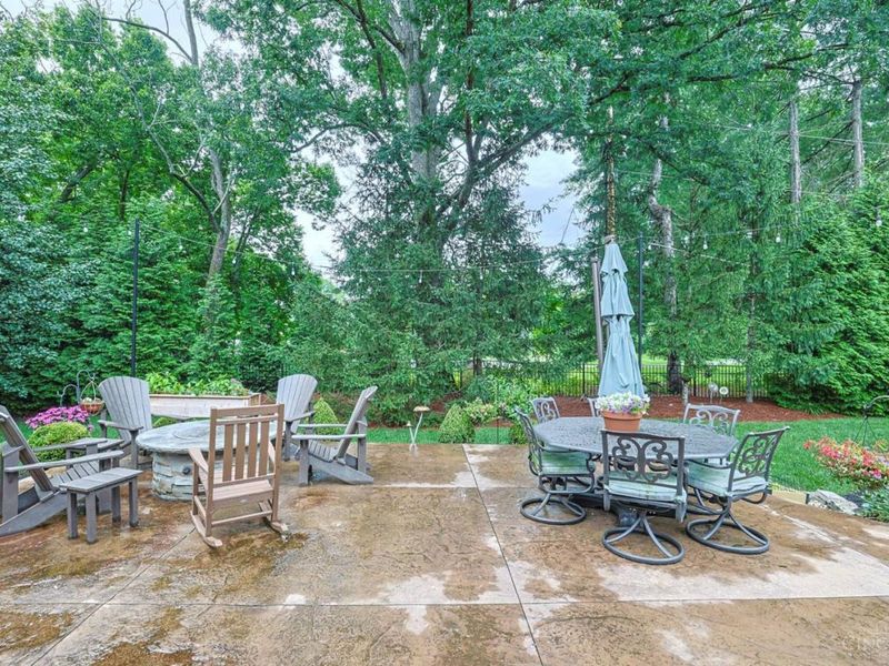 8126 Deer Path Lane, Sycamore Township, OH 45243 Photo 51