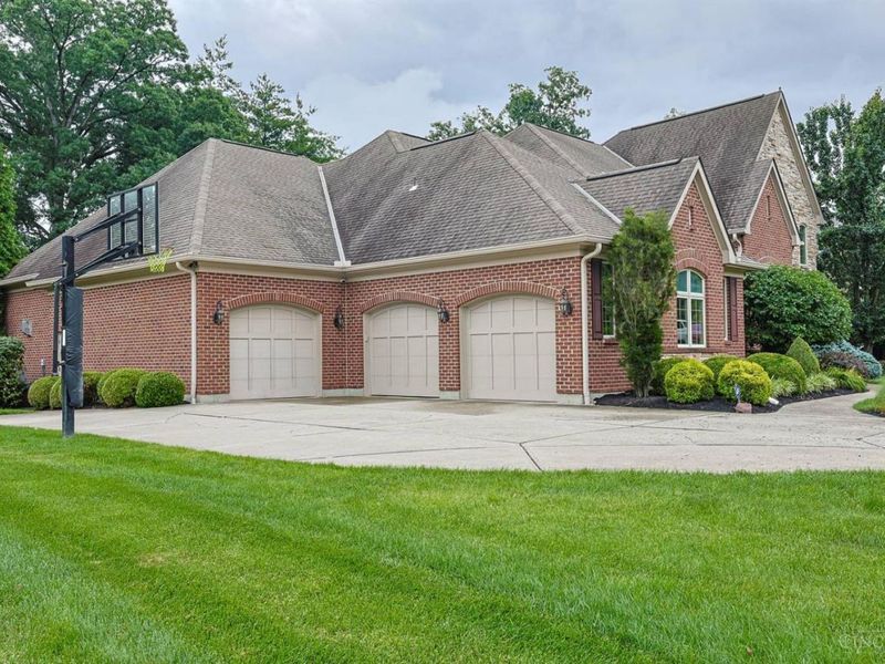 8126 Deer Path Lane, Sycamore Township, OH 45243 Photo 60