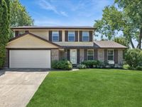 1108 Wellington Avenue, Libertyville, IL 60048 primary photo
