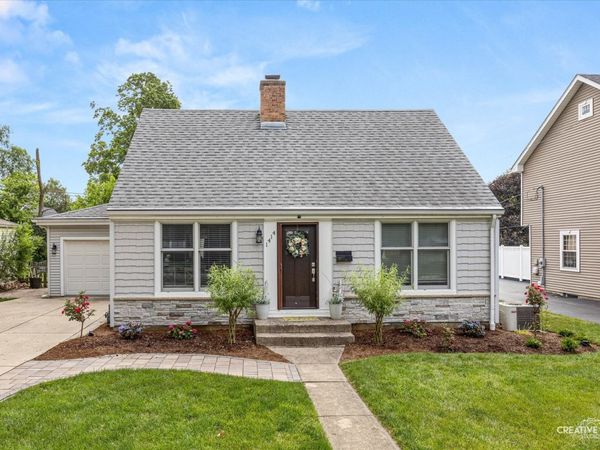 1414 S 4th Street , St. Charles, IL 60174