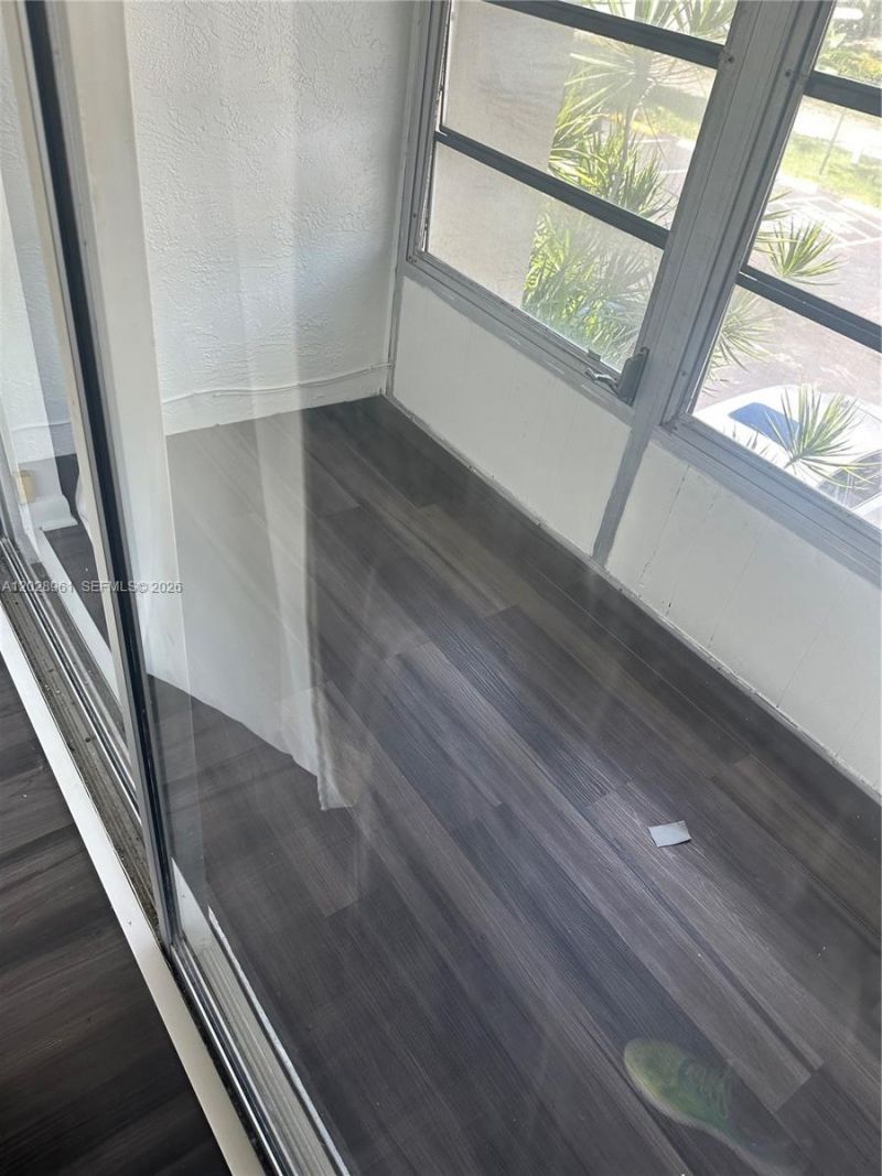 5 Jacaranda Country Club Dr , Unit 206, Plantation, FL 33324 Photo