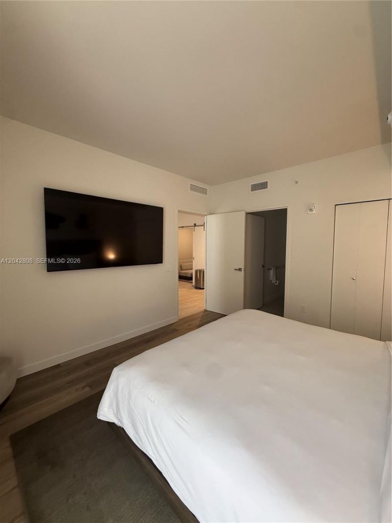 1611 SW 2nd Avenue , Unit 202, Miami, FL 33129 Photo