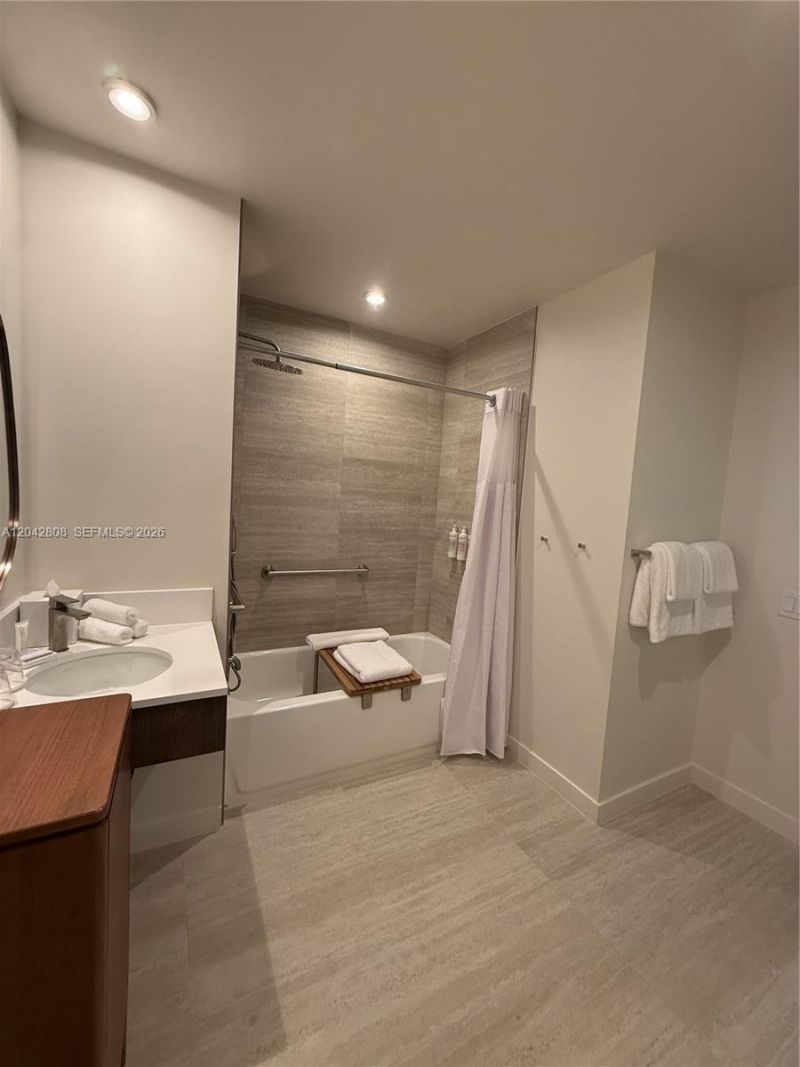 1611 SW 2nd Avenue , Unit 202, Miami, FL 33129 Photo