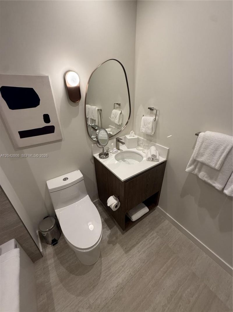 1611 SW 2nd Avenue , Unit 202, Miami, FL 33129 Photo