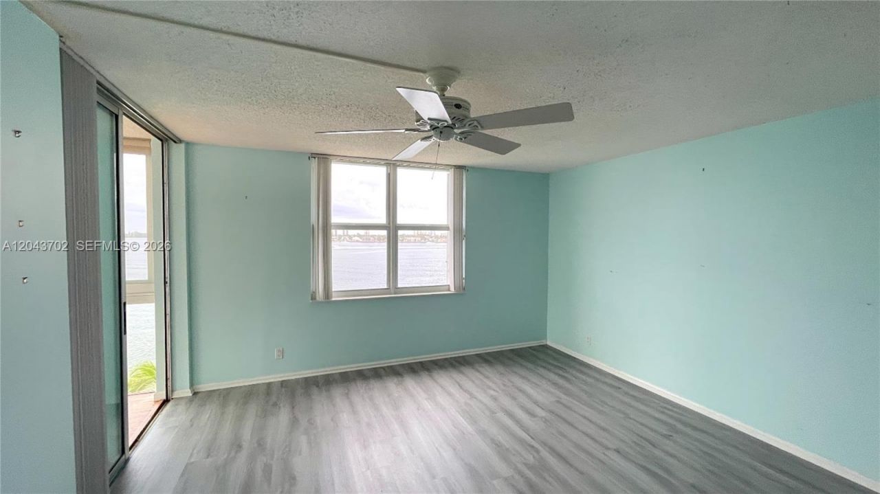 401 Lake Shore Dr, Unit 801, Lake Park, FL 33403 Photo
