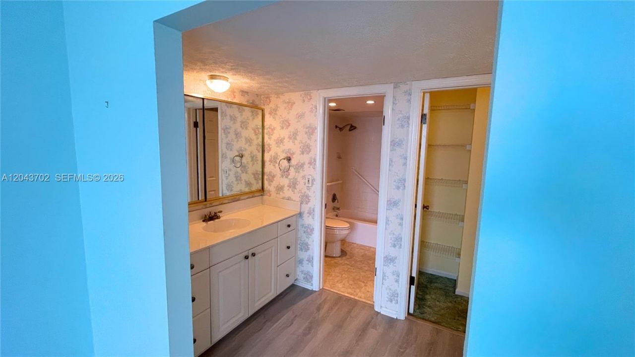 401 Lake Shore Dr, Unit 801, Lake Park, FL 33403 Photo