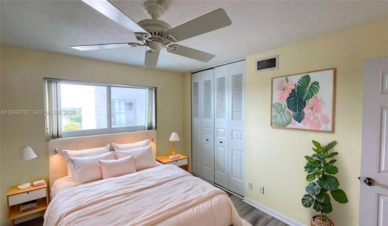 401 Lake Shore Dr, Unit 801, Lake Park, FL 33403 Photo