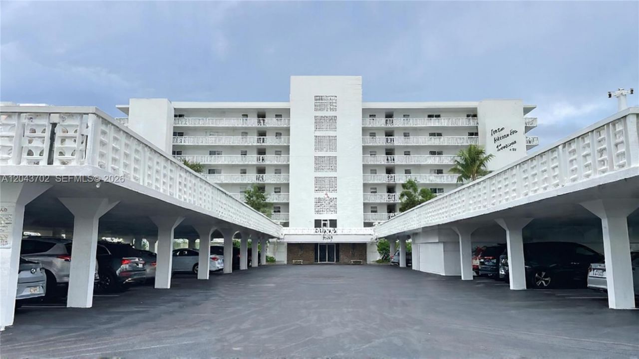 401 Lake Shore Dr, Unit 801, Lake Park, FL 33403 Photo
