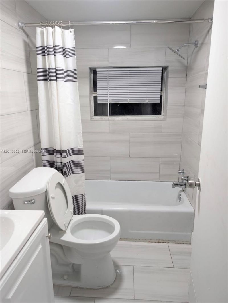 700 Boston Ave , Unit Apt C, Fort Pierce, FL 34950 Photo