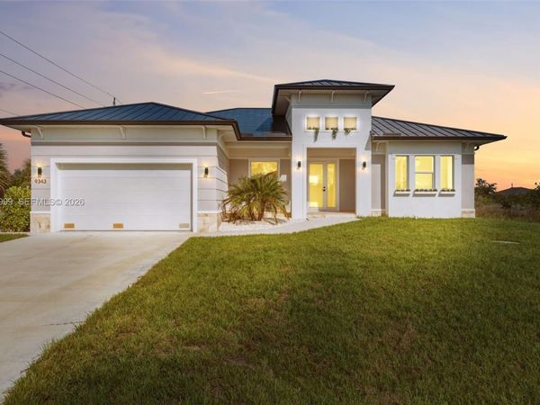 9343 Key West St , Port Charlotte, FL 33981