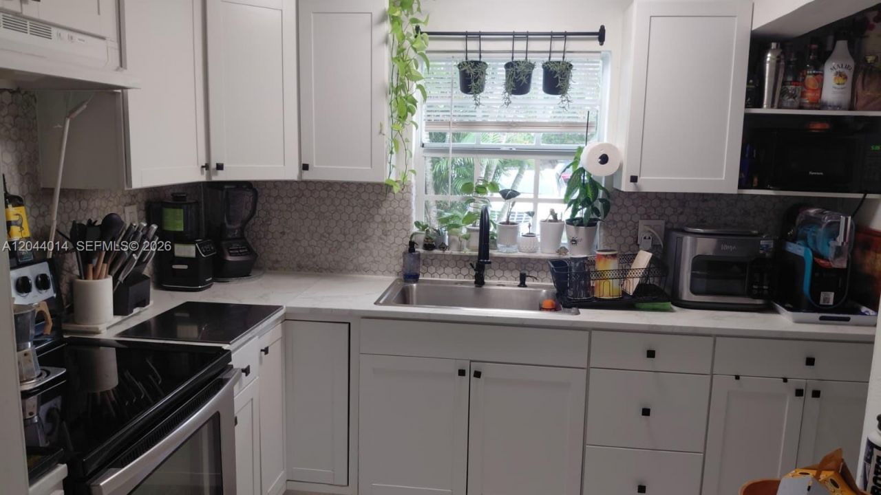 6461 Miramar Pkwy, Miramar, FL 33023 Photo