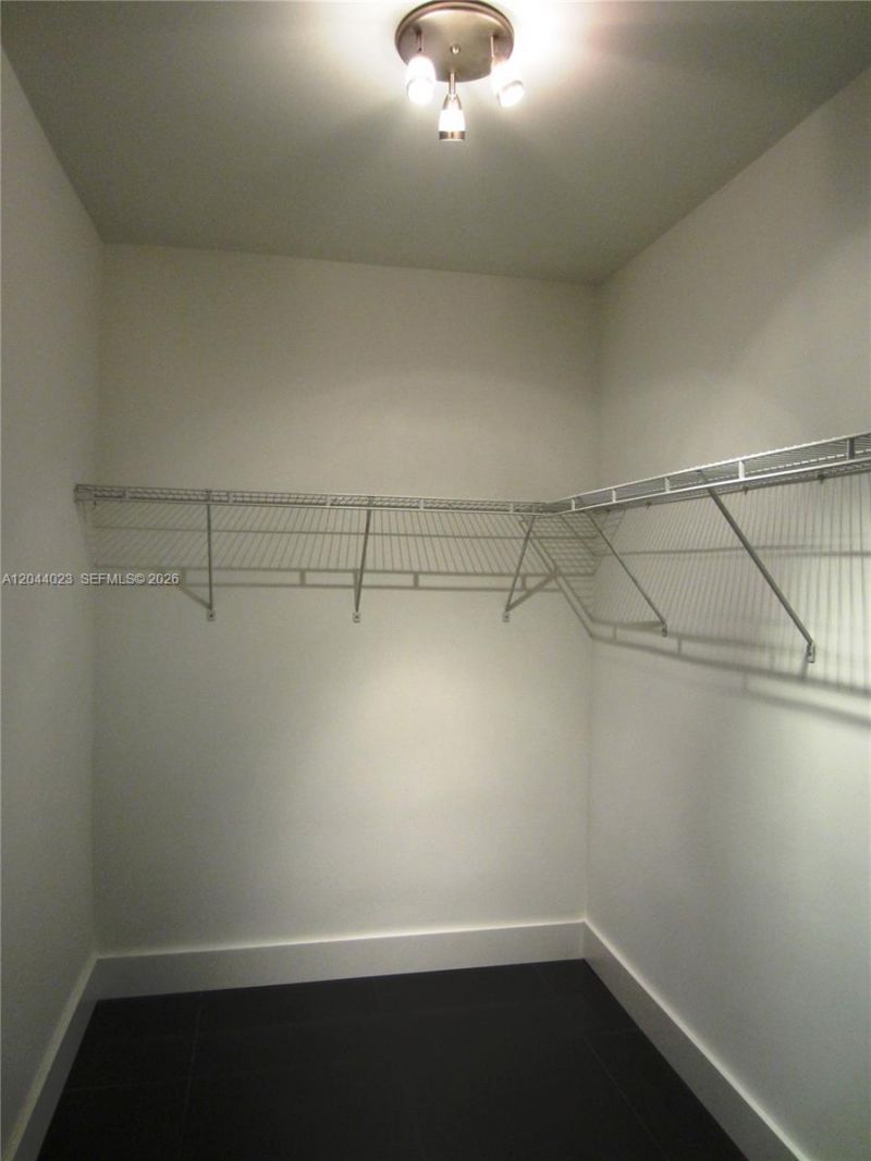 8132 Harding Ave , Unit 5, Miami Beach, FL 33141 Photo