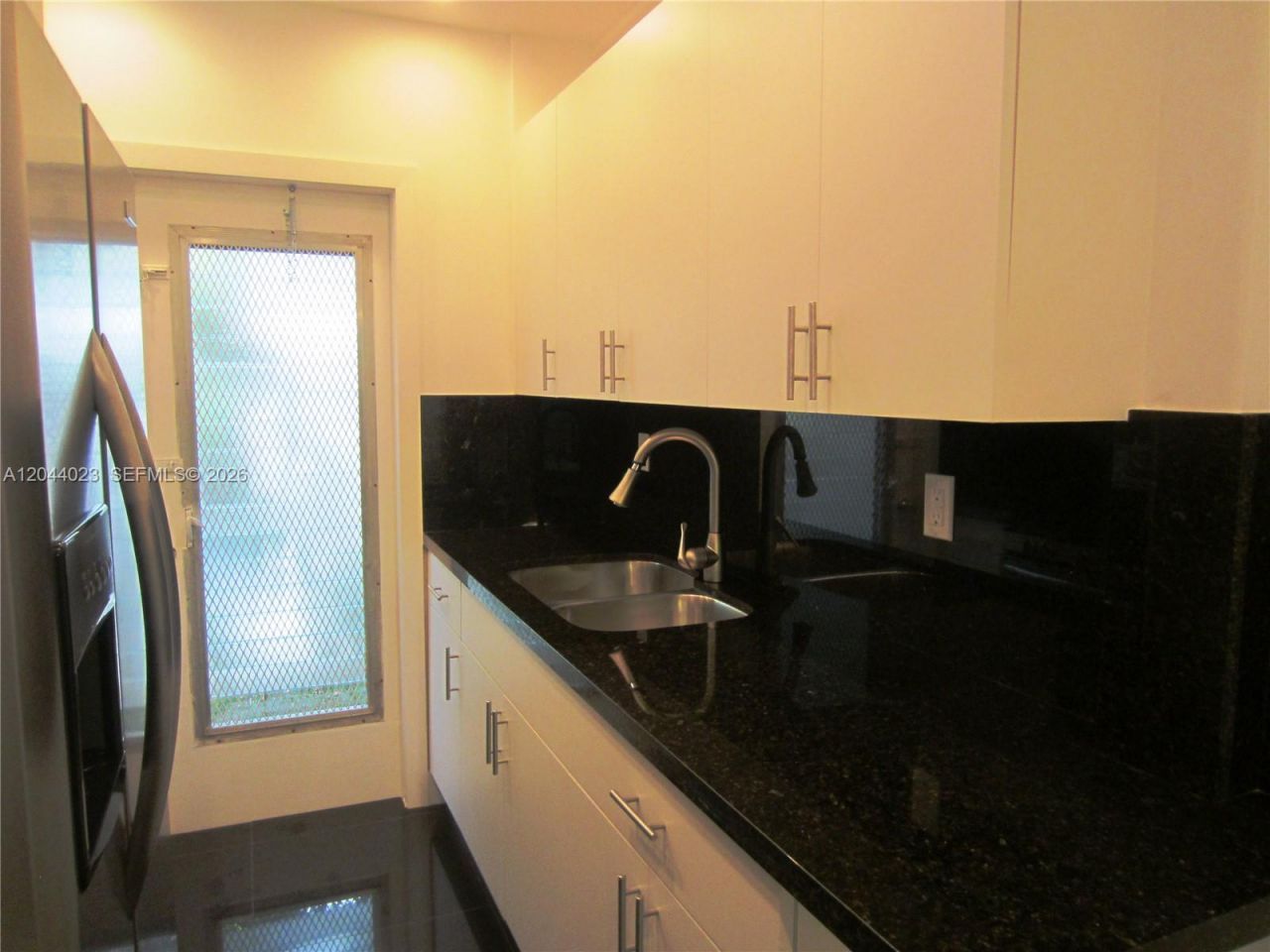 8132 Harding Ave , Unit 5, Miami Beach, FL 33141 Photo