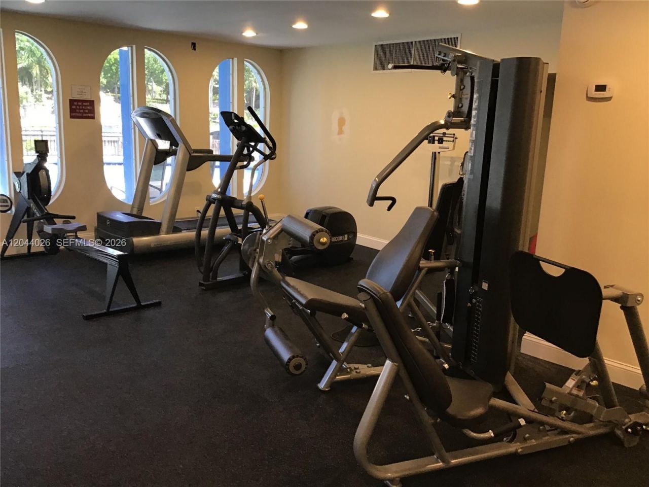 200 Diplomat Pkwy, Unit 234, Hallandale Beach, FL 33009 Photo