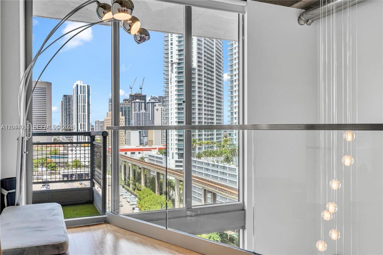 690 SW 1st Ct, Unit 1709, Miami, FL 33130 Photo