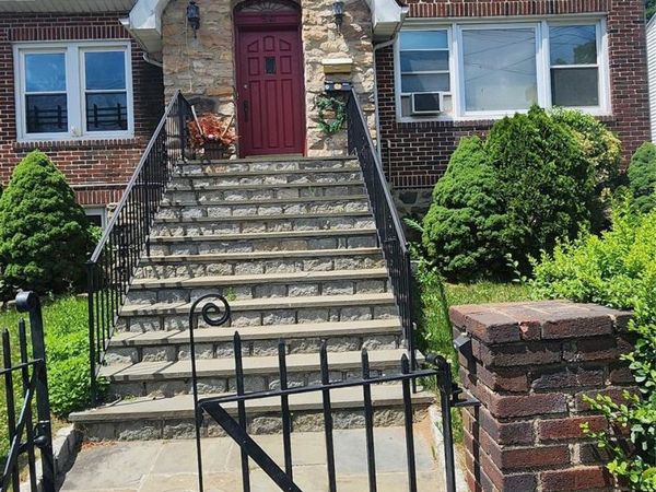59 Bainton Street , Yonkers, NY 10704