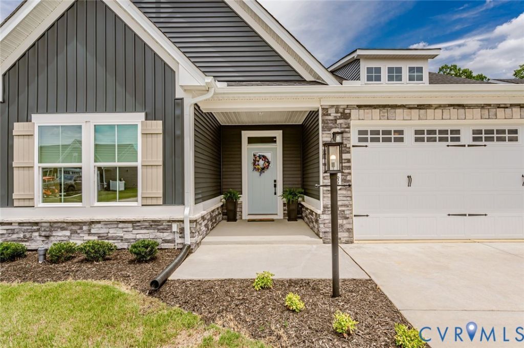 8187 Winter Fog Drive, New Kent, VA 23124 Main Photo