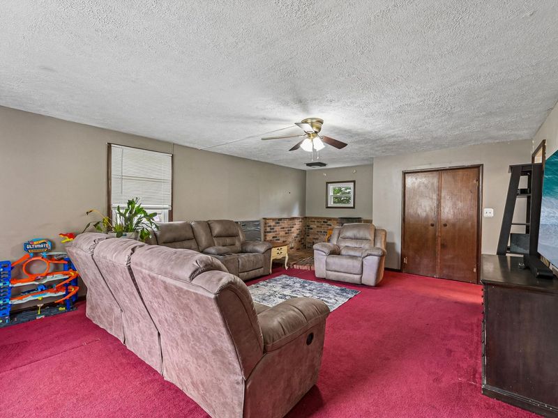 638 W Light Street, Urbana, OH 43078 Photo 11