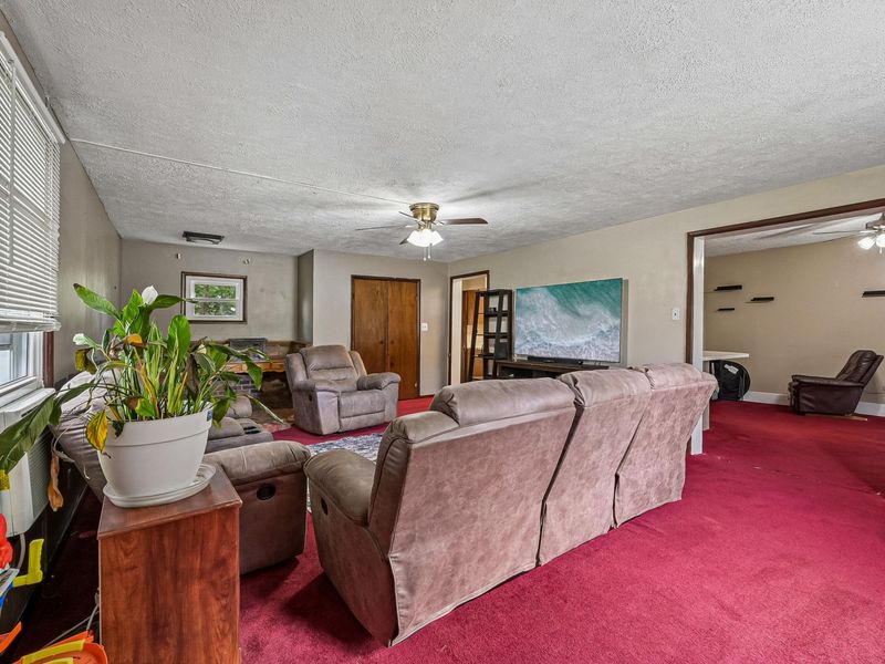 638 W Light Street, Urbana, OH 43078 Photo 12