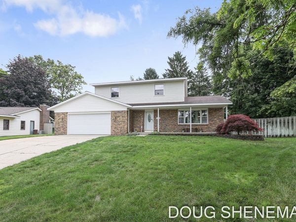 5143 SW Wembley Court SW, Wyoming, MI 49509