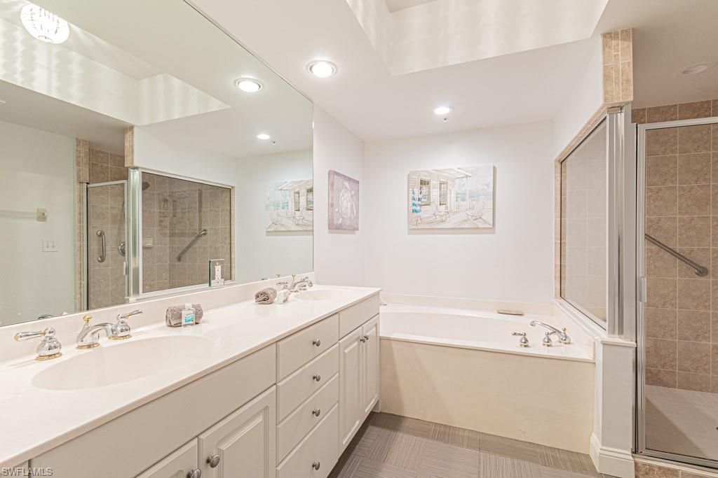 300 Dunes Blvd, Unit 105, Naples, FL 34110 Photo