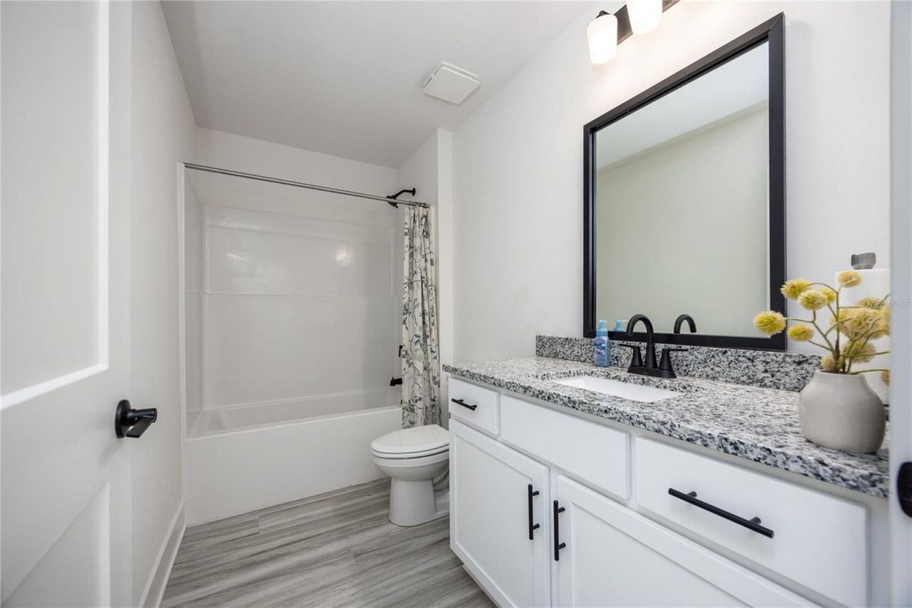 2573 SW 250th Drive , Newberry, FL 32669 Photo