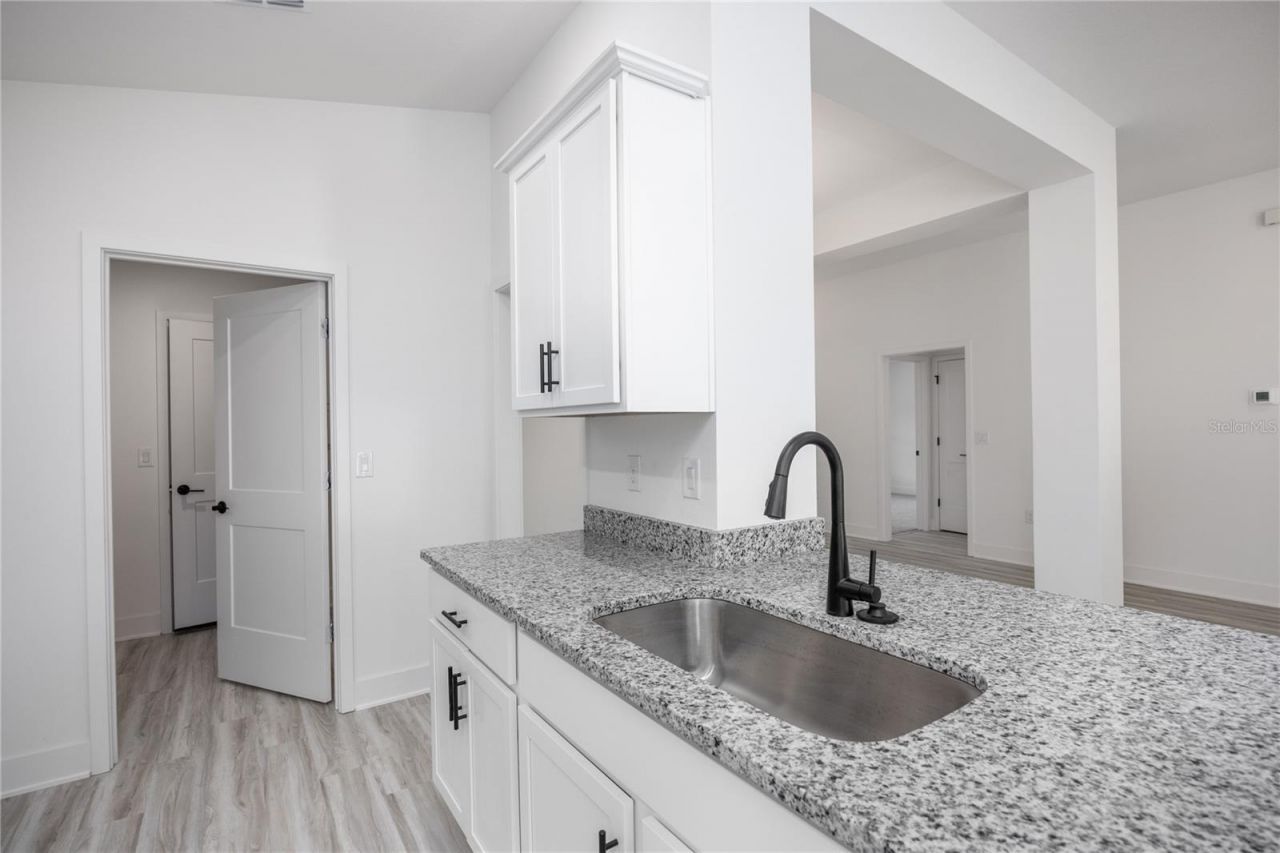 2573 SW 250th Drive , Newberry, FL 32669 Photo