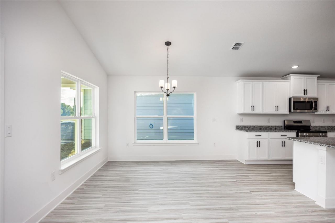 2573 SW 250th Drive , Newberry, FL 32669 Photo