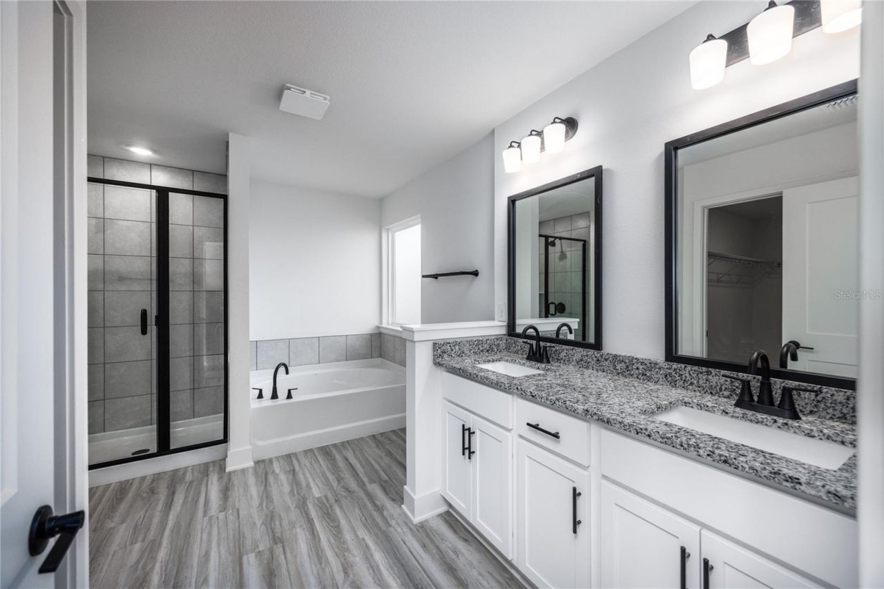 2573 SW 250th Drive , Newberry, FL 32669 Photo