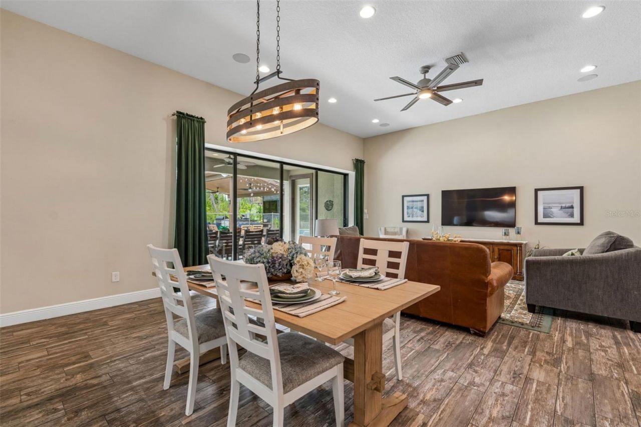 21882 Butterfly Kiss Drive, Land O Lakes, FL 34637 Photo