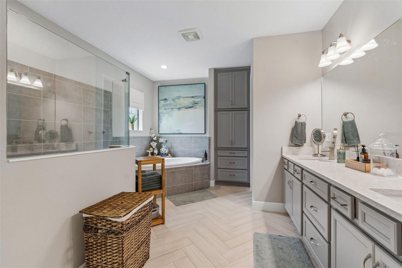 21882 Butterfly Kiss Drive, Land O Lakes, FL 34637 Photo