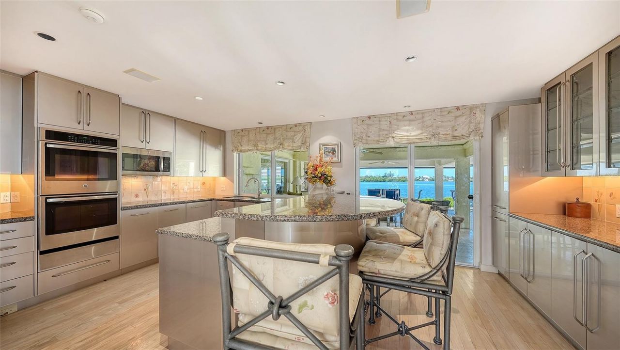 321 Lookout Point Drive, Osprey, FL 34229 Photo