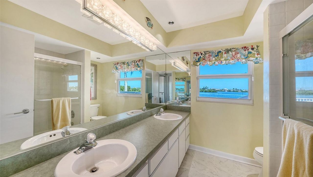 321 Lookout Point Drive, Osprey, FL 34229 Photo