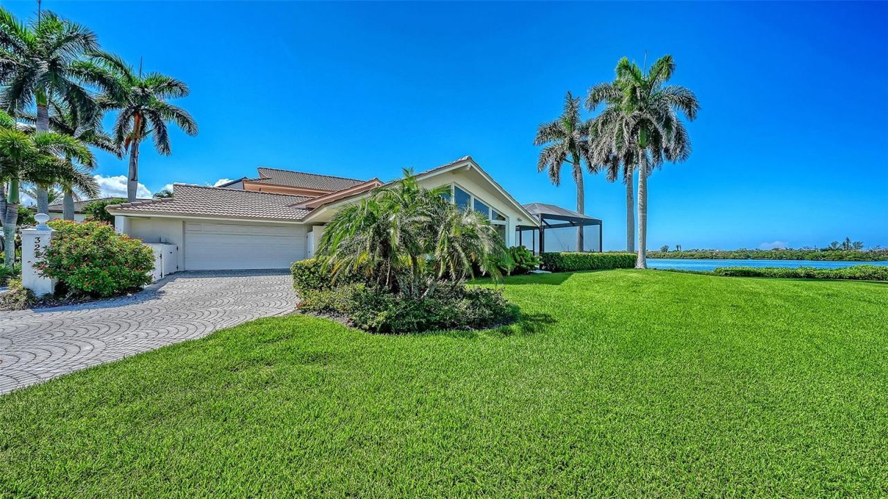 321 Lookout Point Drive, Osprey, FL 34229 Photo